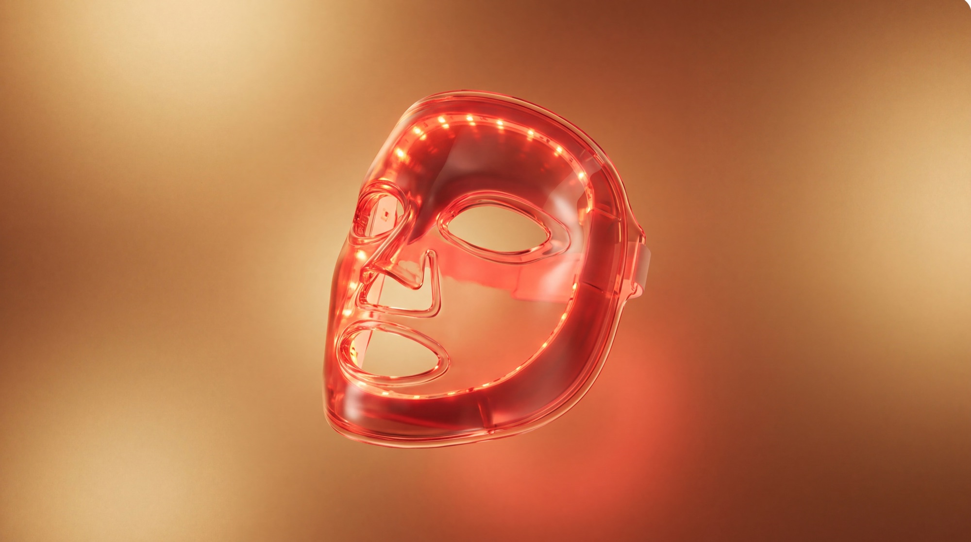 LED-Rotlichtmaske für die Hautpflege bei House of Smiles Zürich